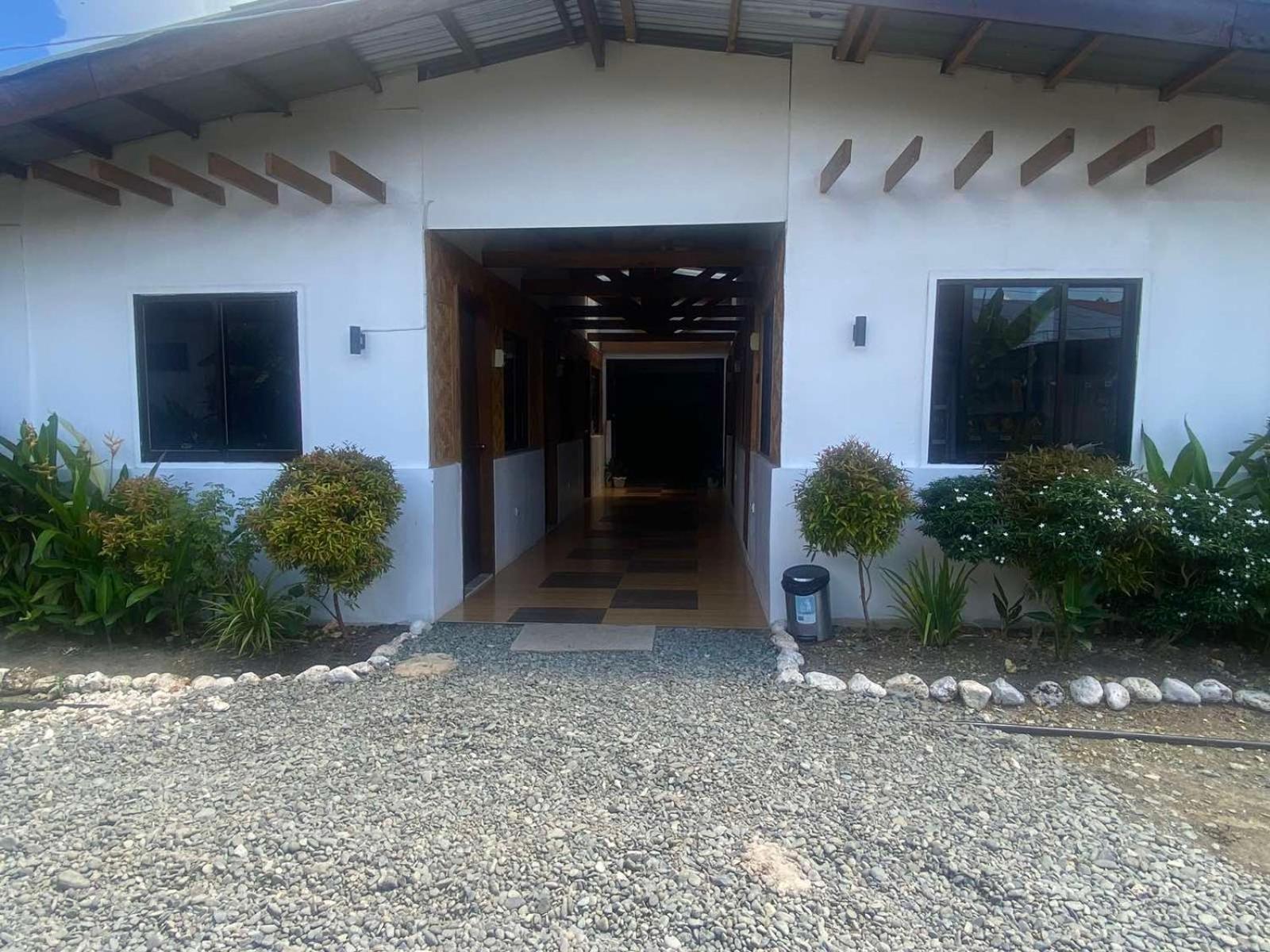 Bonzu Homestay General Luna (Surigao del Norte) Exterior foto
